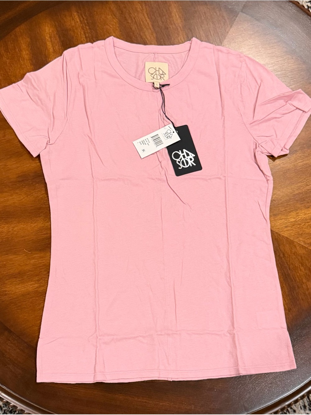 Chaser Short Sleeve Crewneck Tee in Light Pink